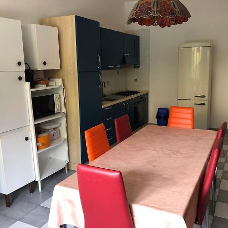 Appartamento In Villa Sulle Colline Di Torino Bagian luar foto